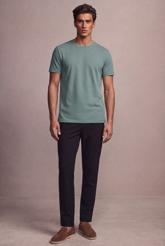 MAESON T-Shirt Silktouch Pique Frosted Olive — model, foto 1