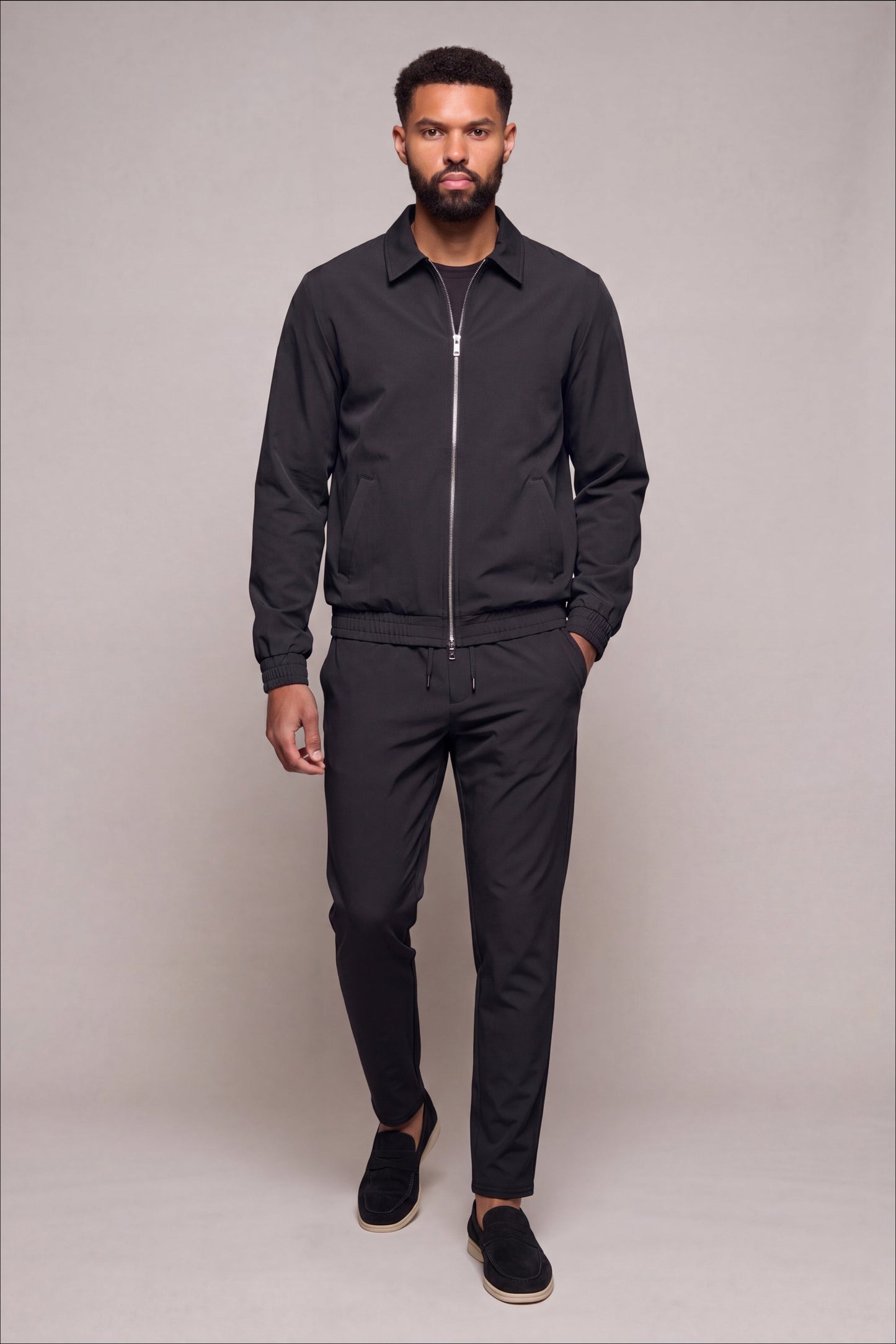 MAESON Tech Stretch Vest Midnight Black — model, vooraanzicht