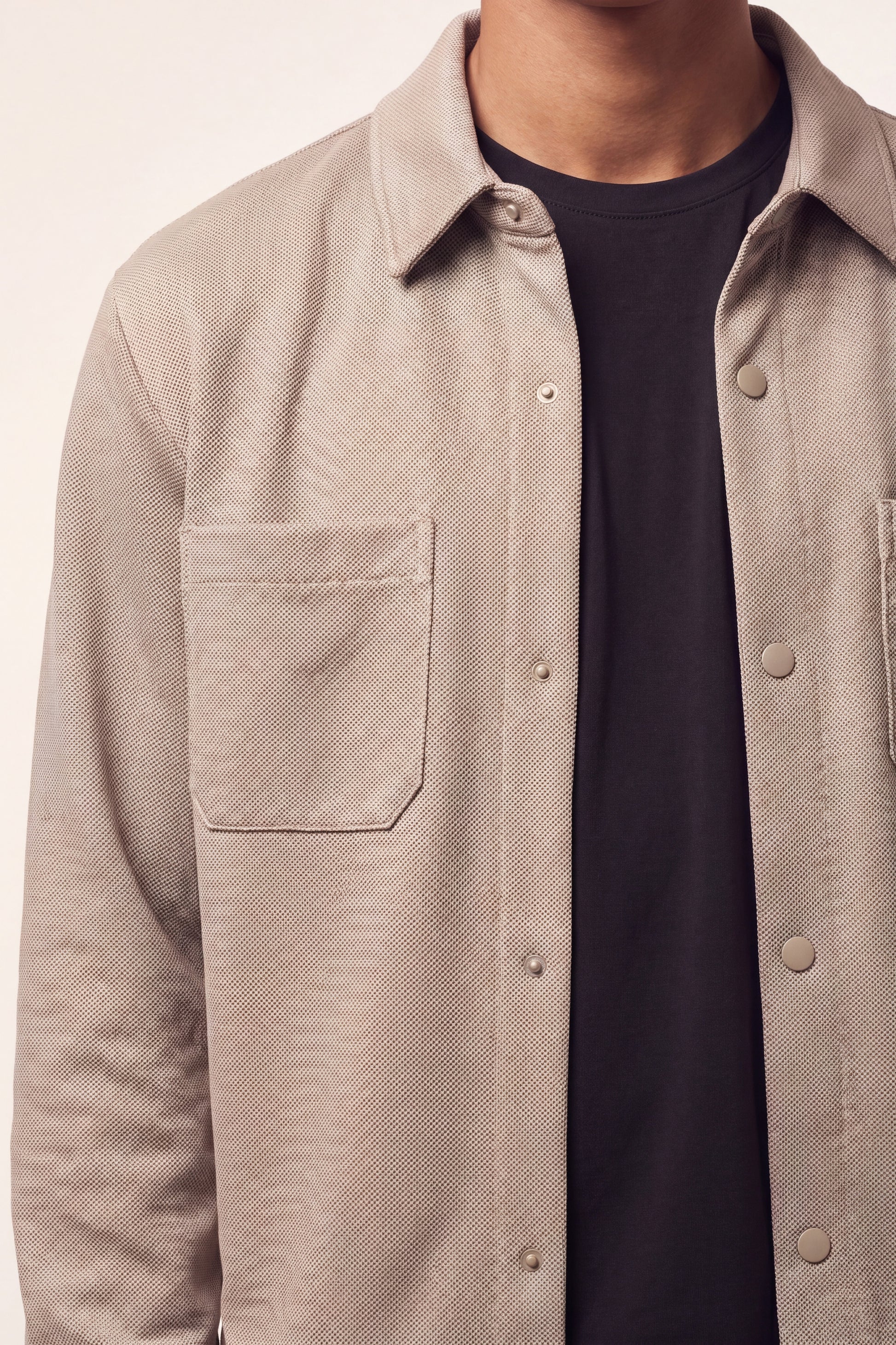 MAESON Knitted Overshirt Desert Beige — detail