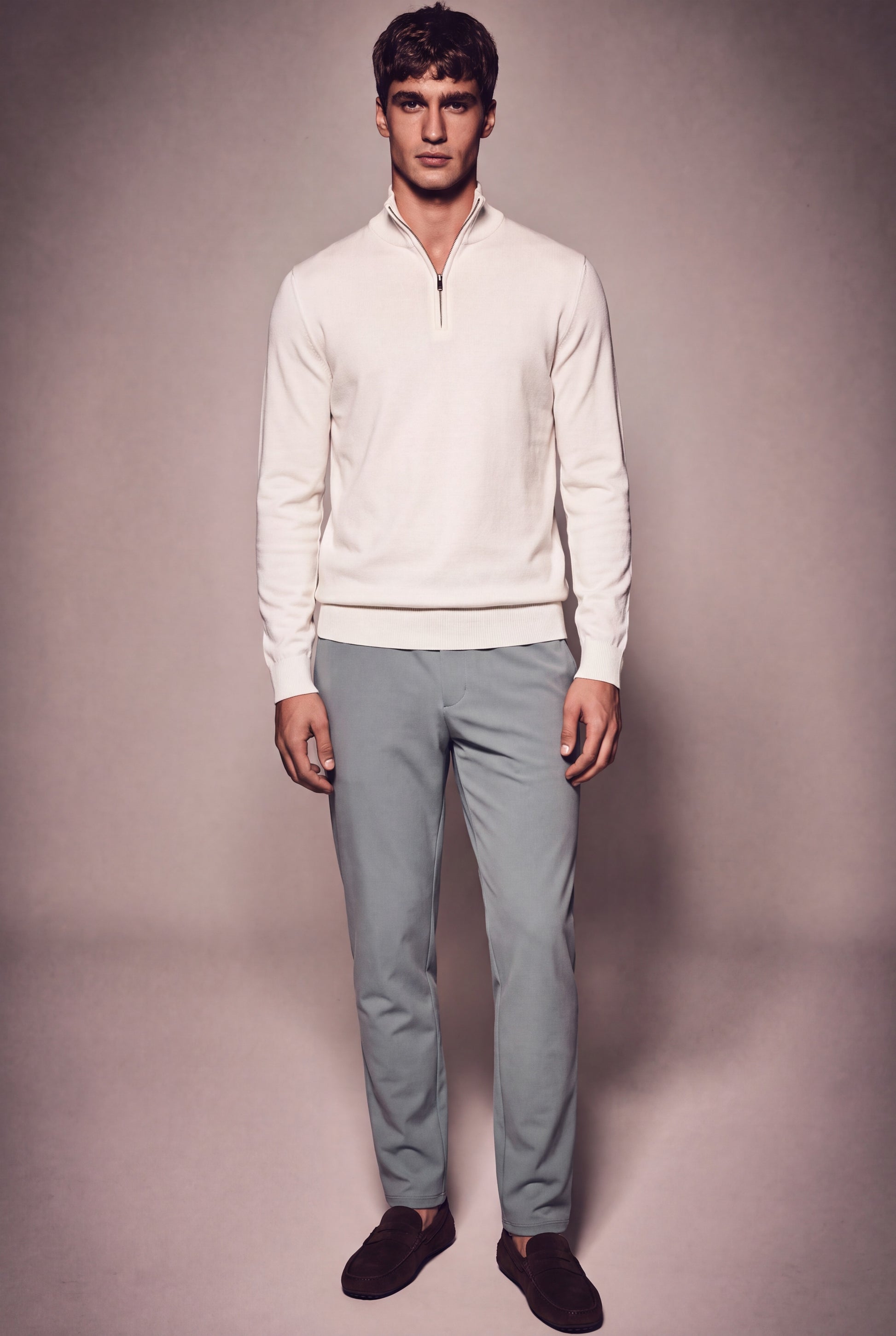 MAESON The Belfort Half-Zip Ivory Off-White — model, foto 1