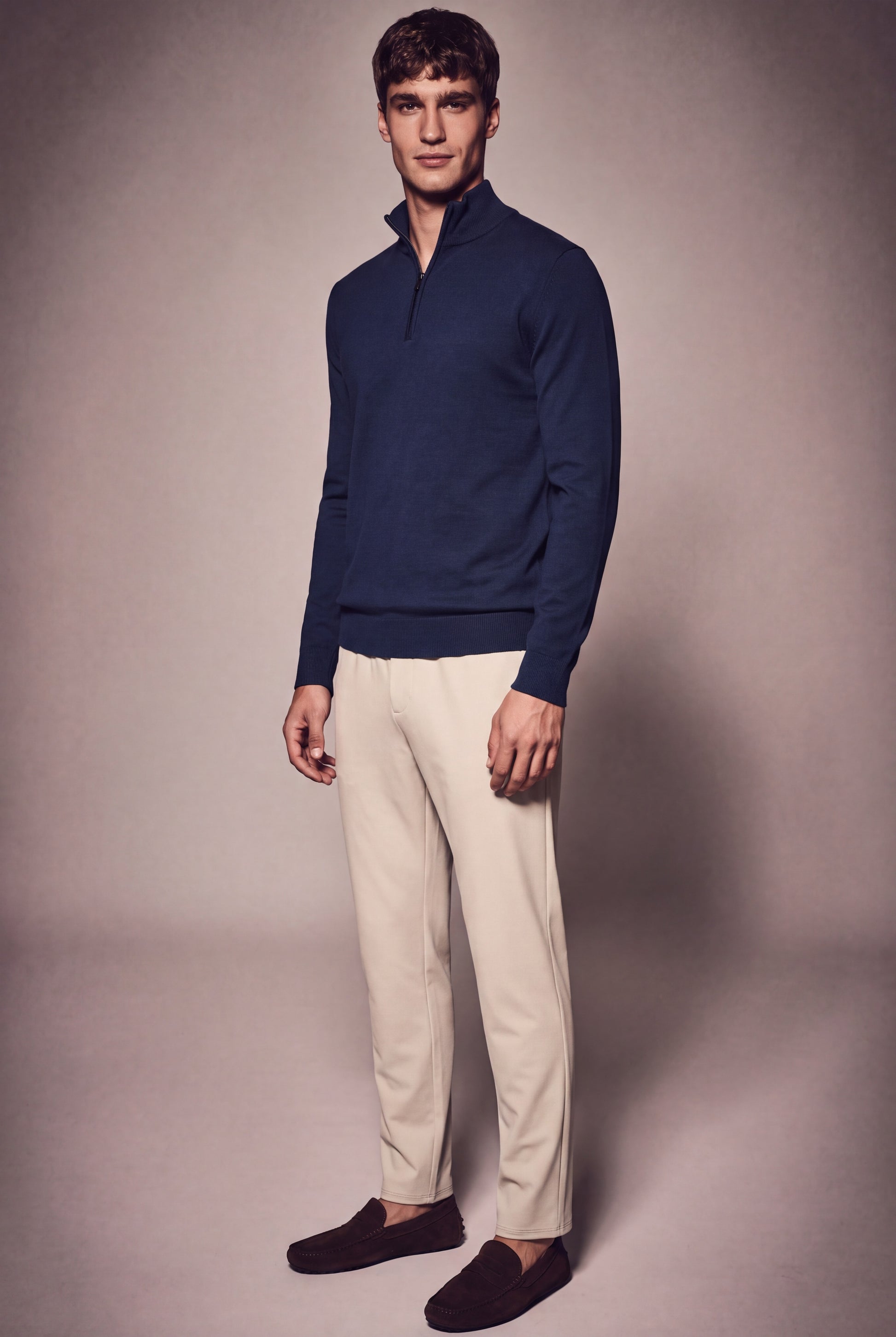 MAESON The Belfort Half-Zip Midnight Blue — model, foto 2