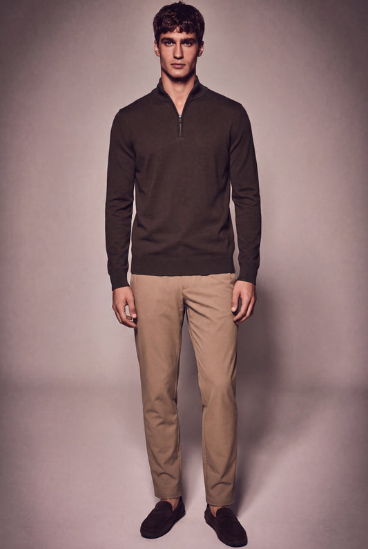 MAESON The Belfort Half-Zip Oak Brown — model, foto 1