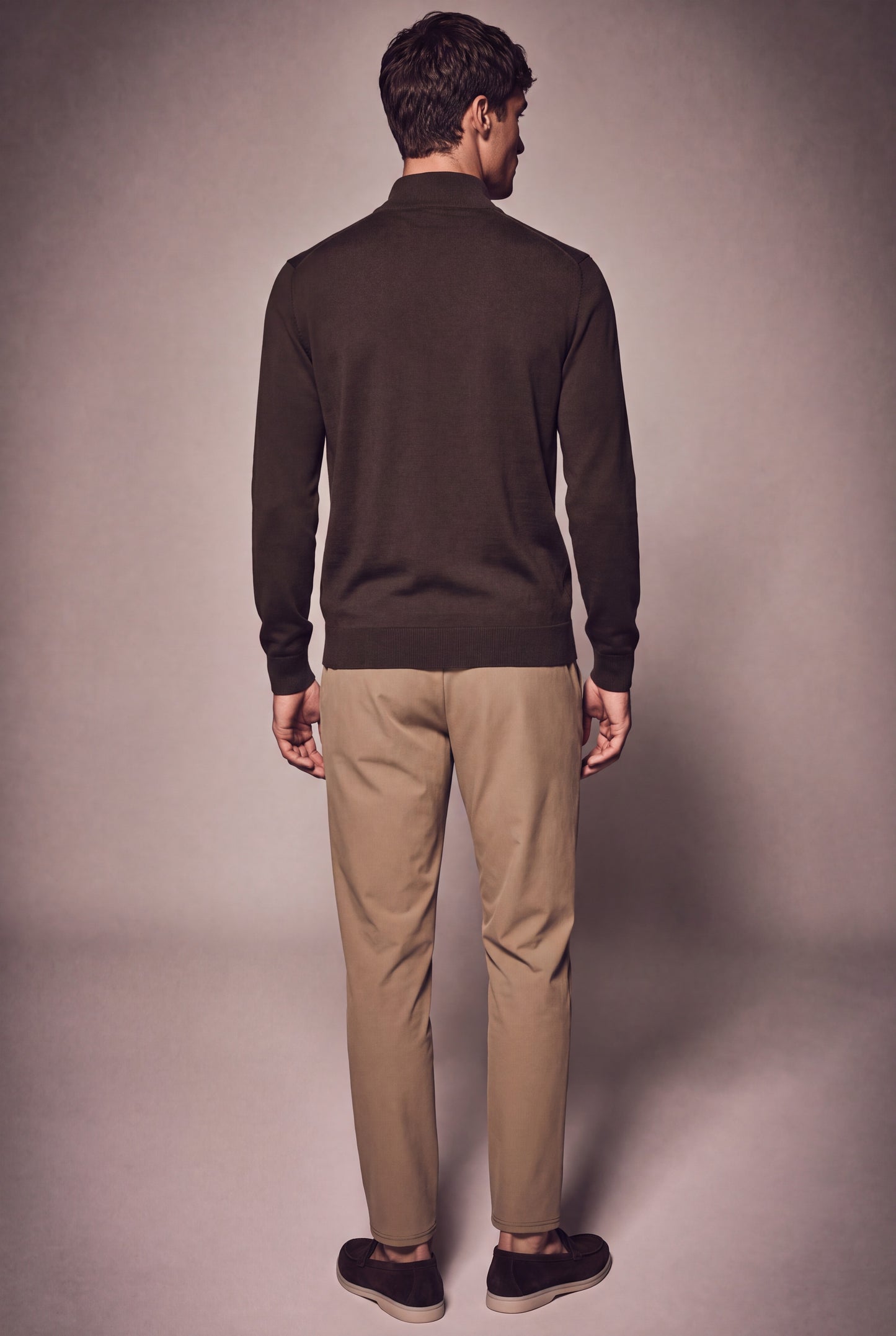 MAESON The Belfort Half-Zip Oak Brown — model, foto 4