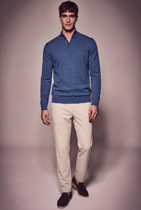 MAESON The Belfort Half-Zip Pure Indigo — model, foto 1