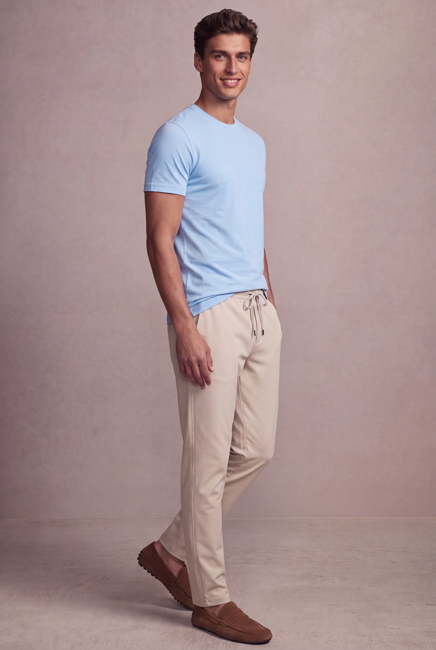 MAESON T-Shirt Silktouch Pique Azure Blue — model, foto 2