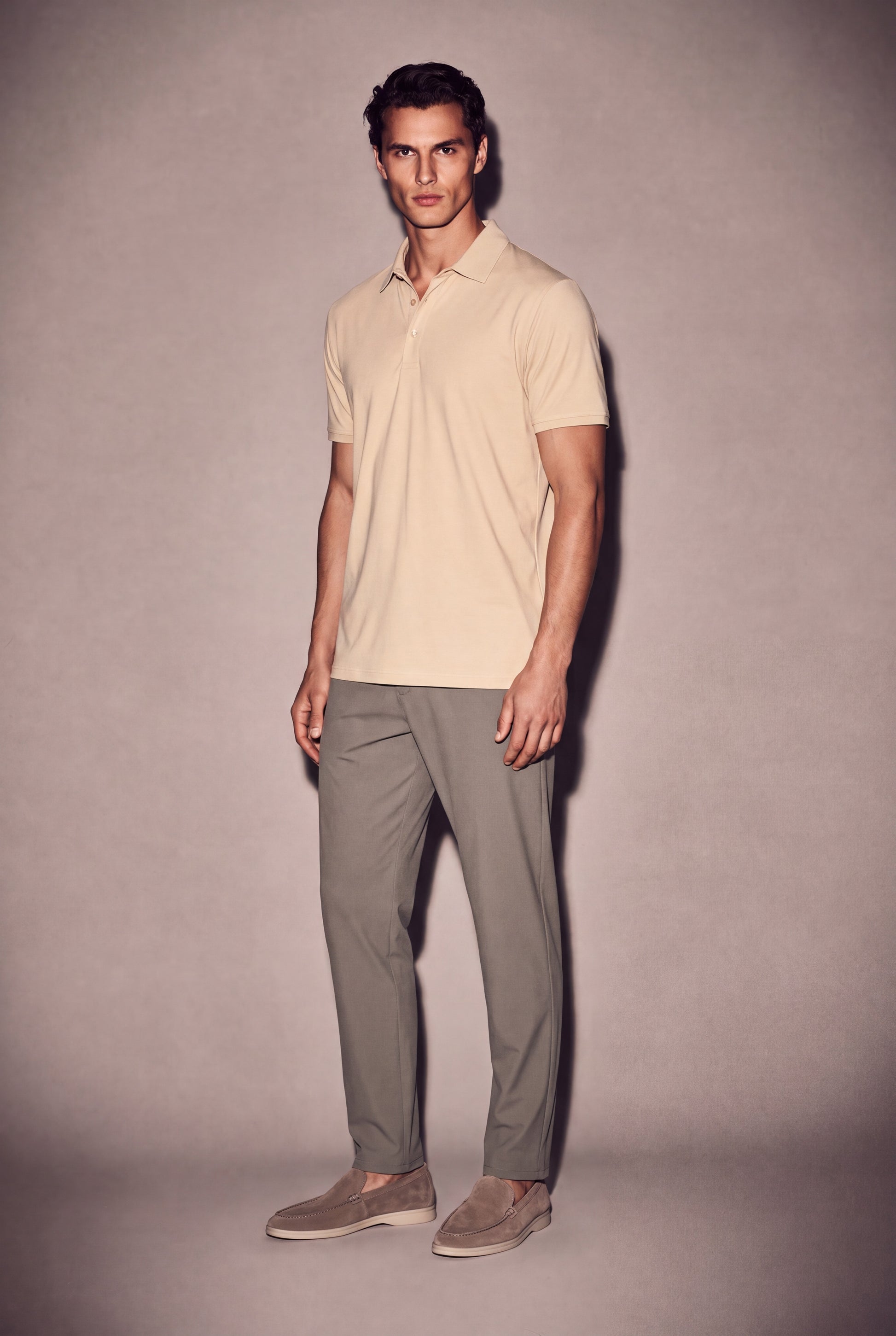 MAESON Polo Silktouch Pique Ivory Beige — model, foto 2