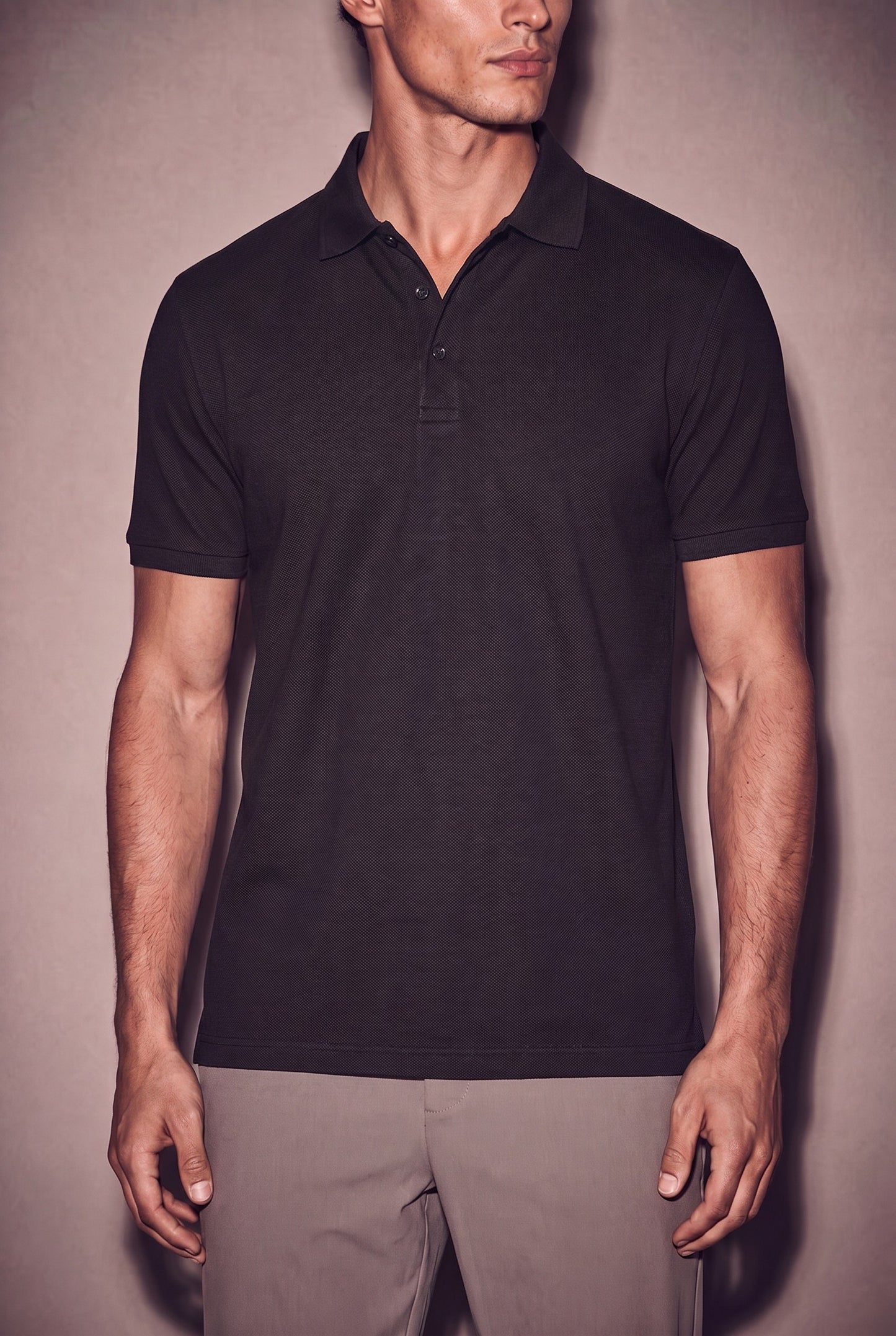 MAESON Polo Silktouch Pique Onyx Black — model, foto 3