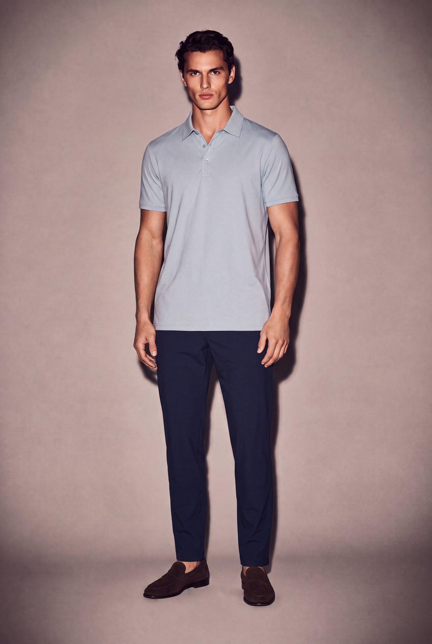 MAESON Polo Silktouch Pique Slate Grey — model, foto 1
