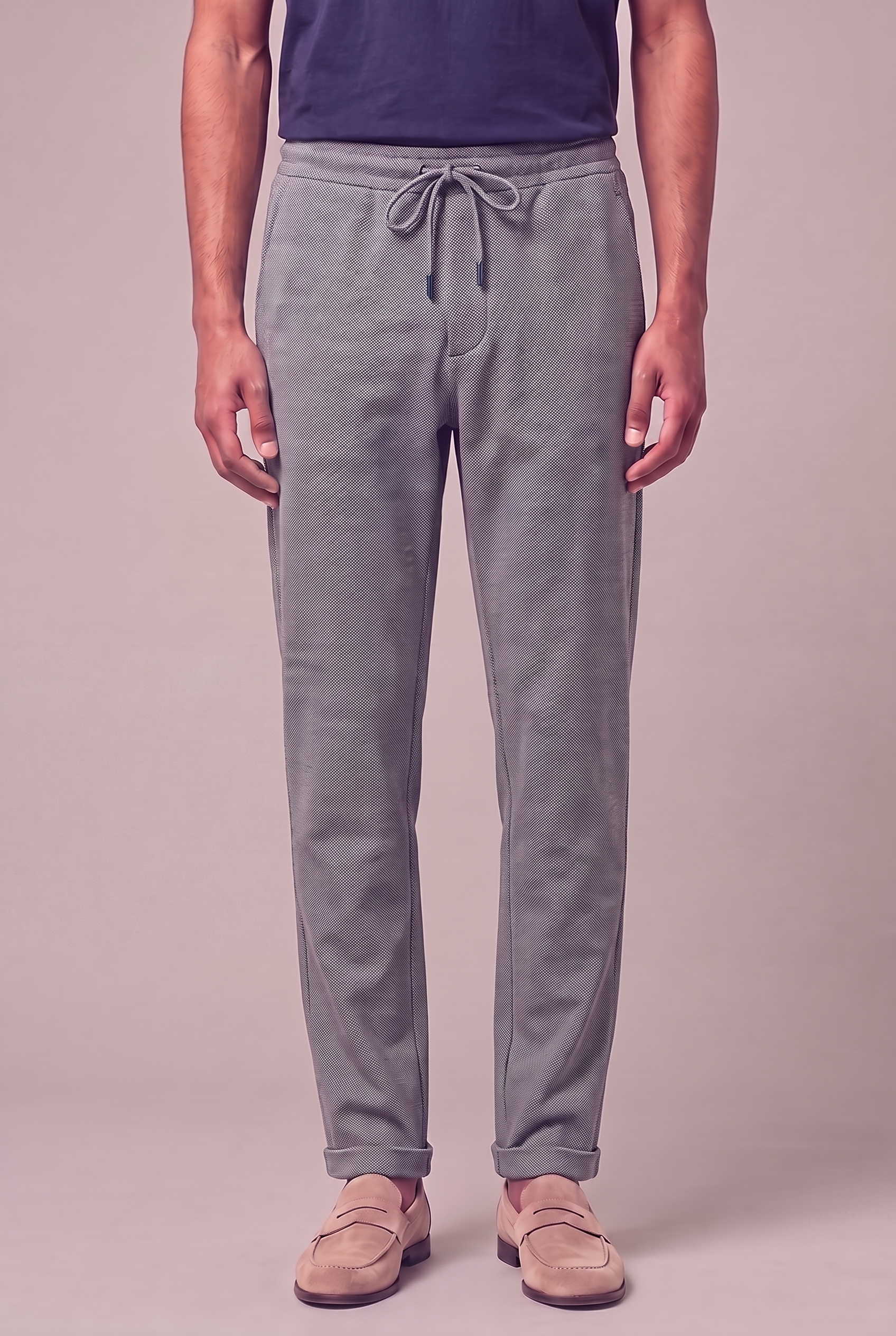 MAESON Knitted Jogg Pants Midnight Blue — model, foto 1