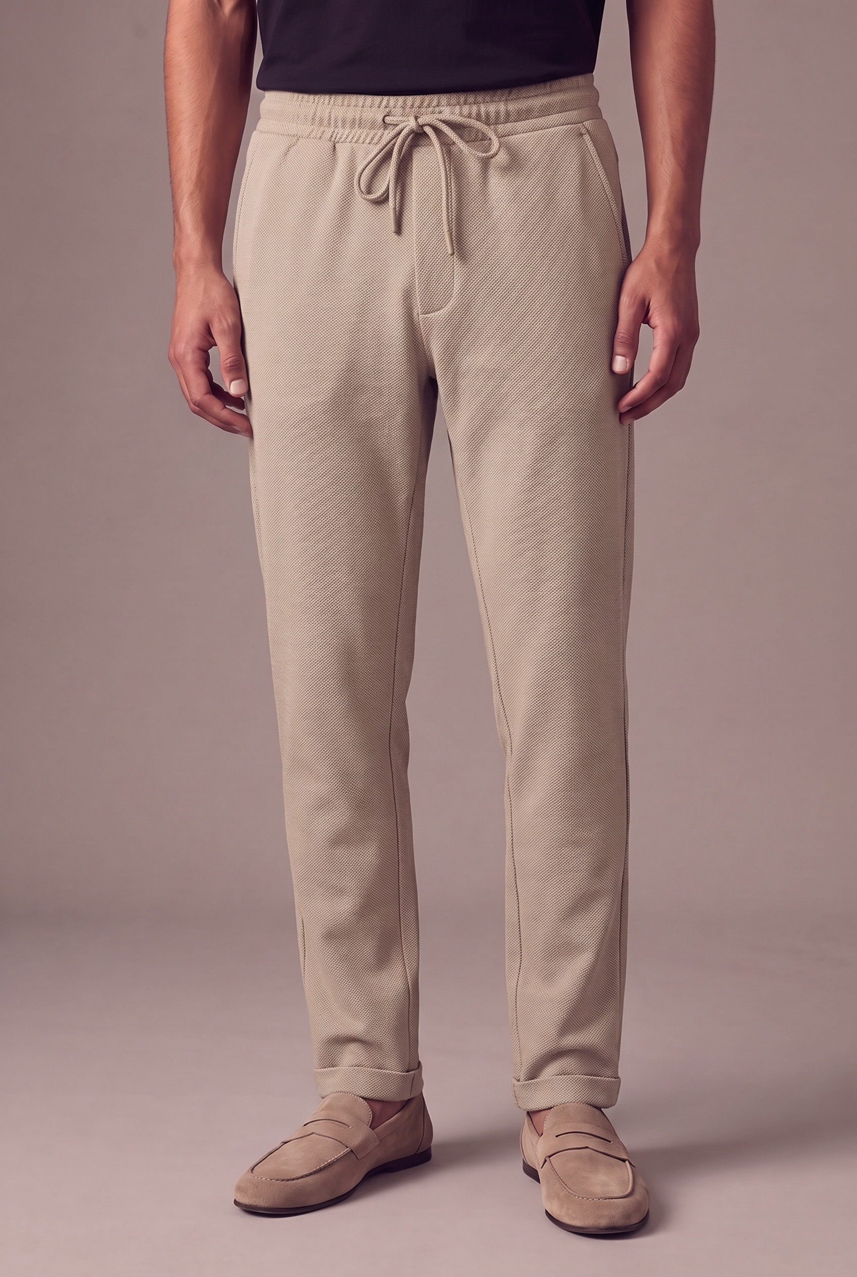 MAESON Knitted Jogg Pants Desert Beige — model, foto 1