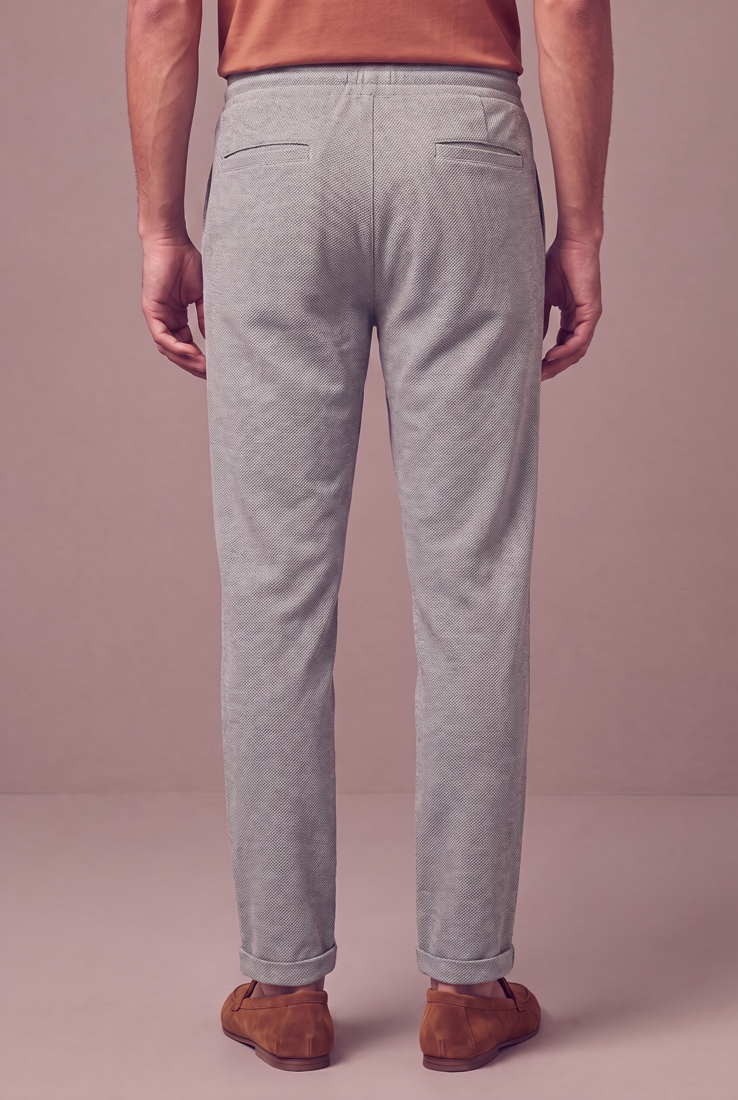 MAESON Knitted Jogg Pants Sterling Grey — model, foto 2